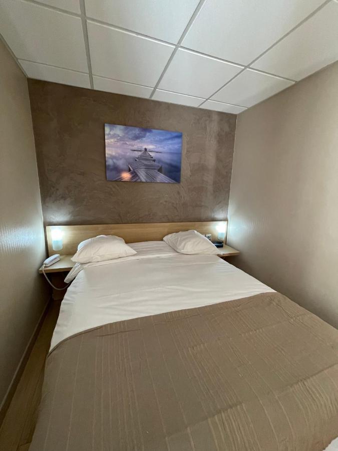 Tipi Hotel ปารีส ภายนอก รูปภาพ